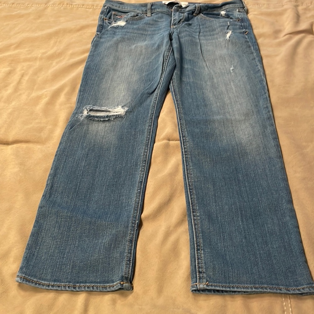 Hollister jeans size 9